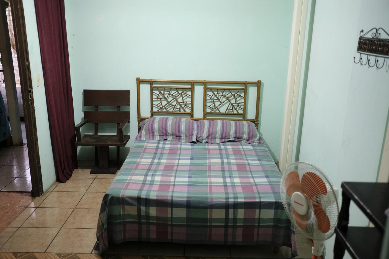 Hostal Del Este Santa Fe San José Exteriér fotografie
